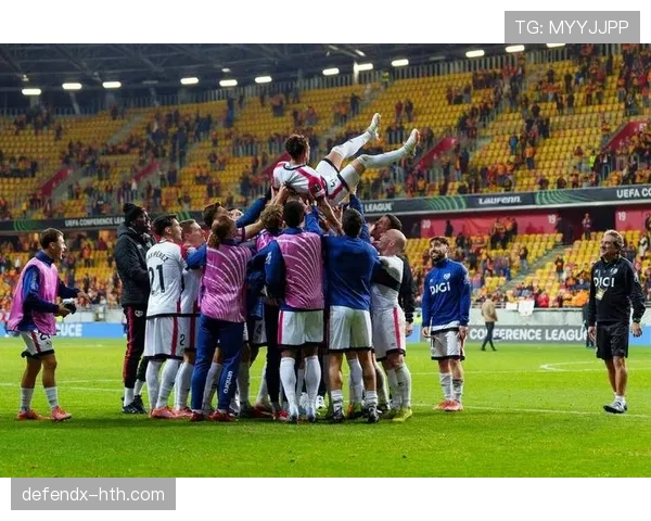 汉堡进攻套路引领足球战术新潮流，球队战绩稳步提升